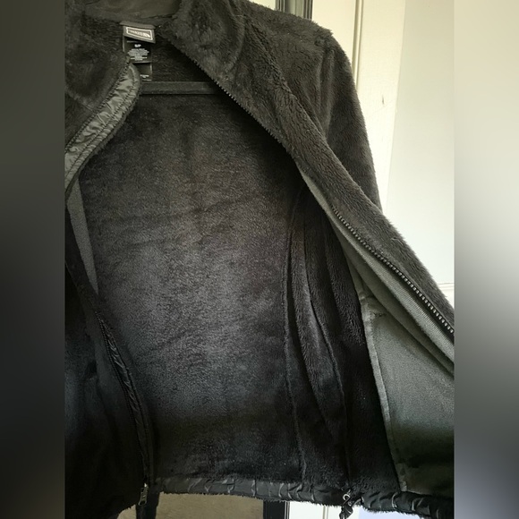 North Face Fleece Jacket - Picture 7 of 7